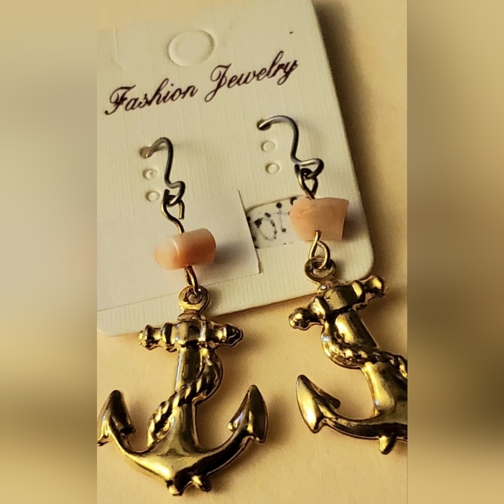 Pair Dangle Pierced Earrings New Old Stock with Added Titanium Earwires - Picture 2 of 2